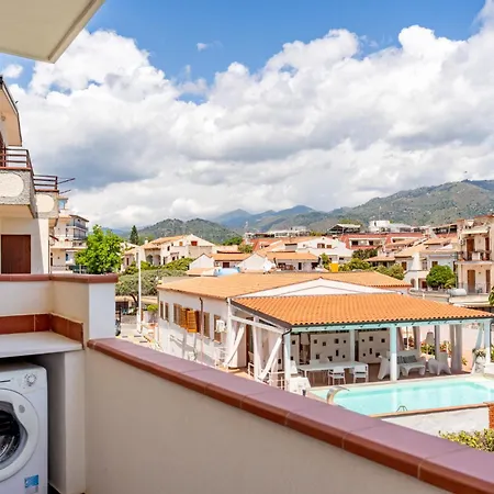 Casa Carlotta Apartment Giardini-Naxos